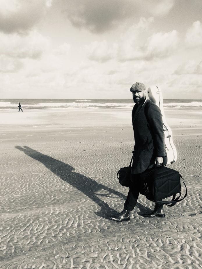 Kay-strand-en-instrumenten-ZW-LR